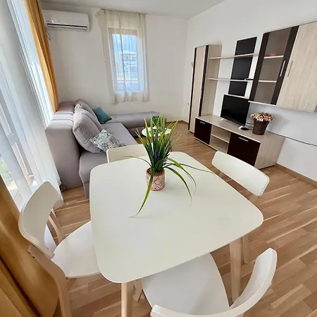 Dkapartments Diamond Bay Сонячний Берег